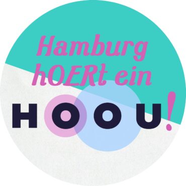 Ein Kreis in dem Hamburg hOERt ein HOOU steht