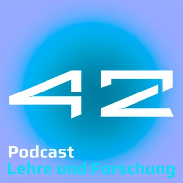 Auf blauen Hintergrund steht: 42 Podcast Lehre und Forschung